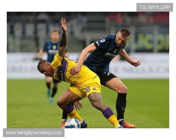 美因茨半场0-1落后佛罗伦萨 佐姆进球助球队领先