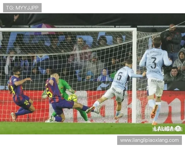 若莱万今晚进球将成欧冠对阵的第39个进球对手布鲁日